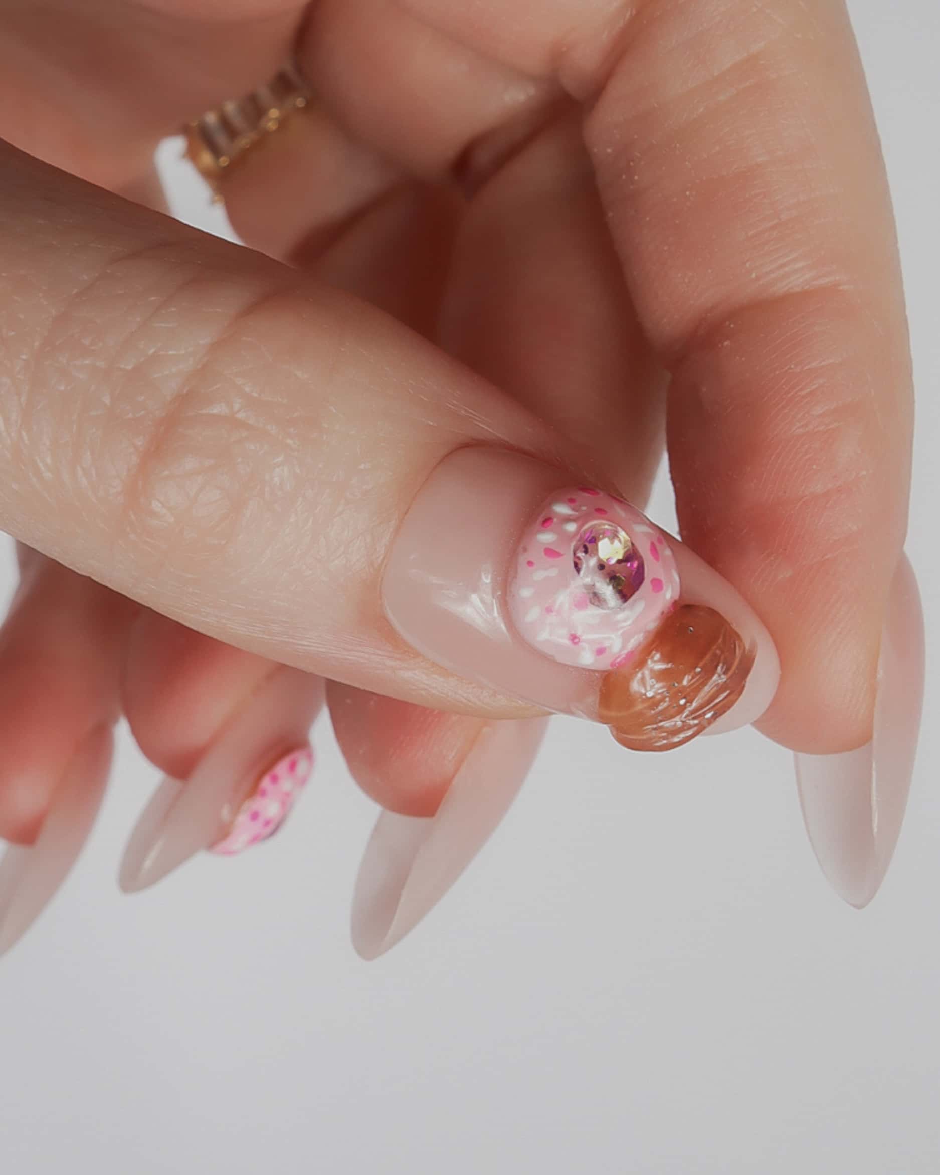 Doughnuts 3D nails. Reusable nail extensions. 