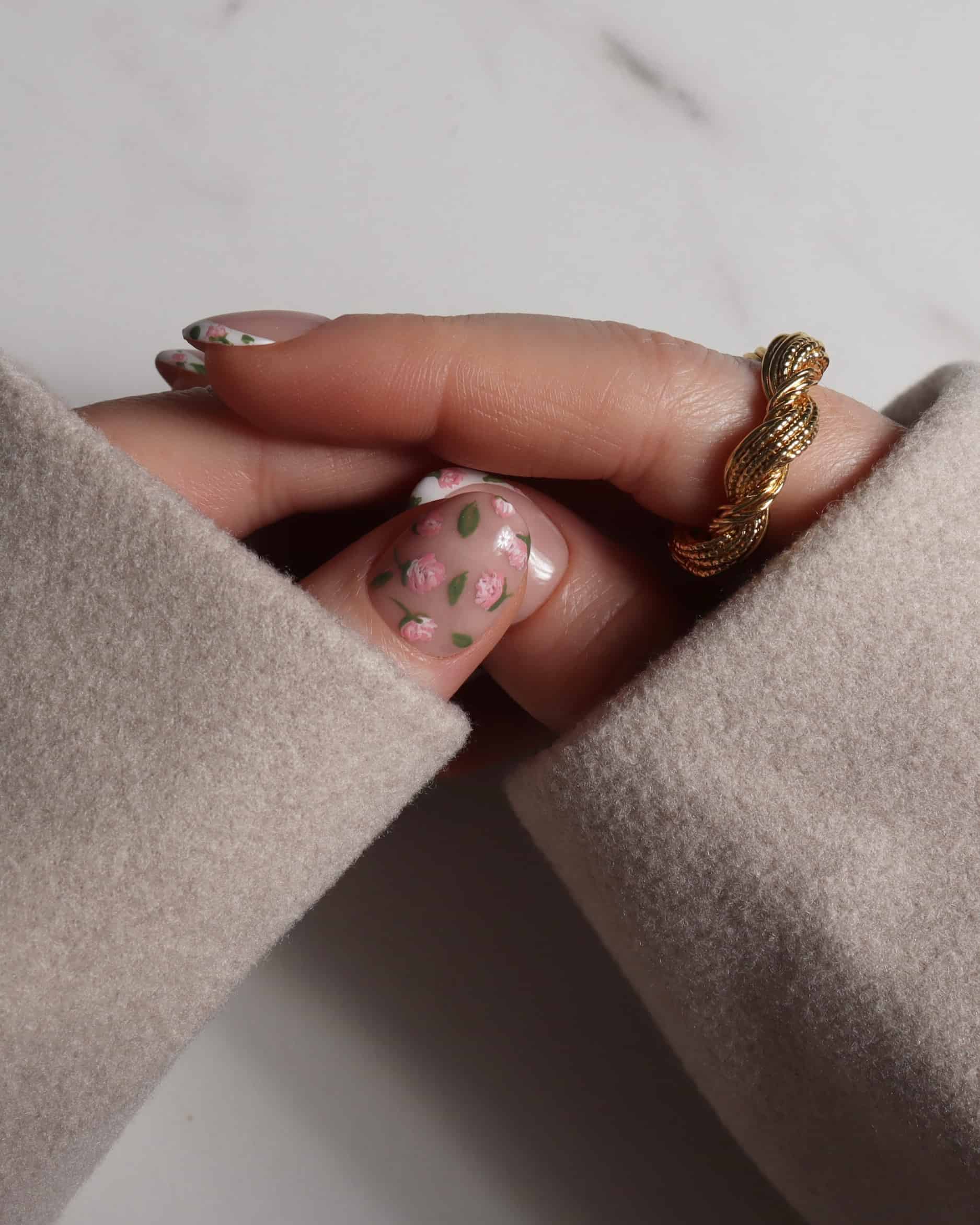 Fall florals nail art. Mismatched manicure. Reusable nail extensions. 