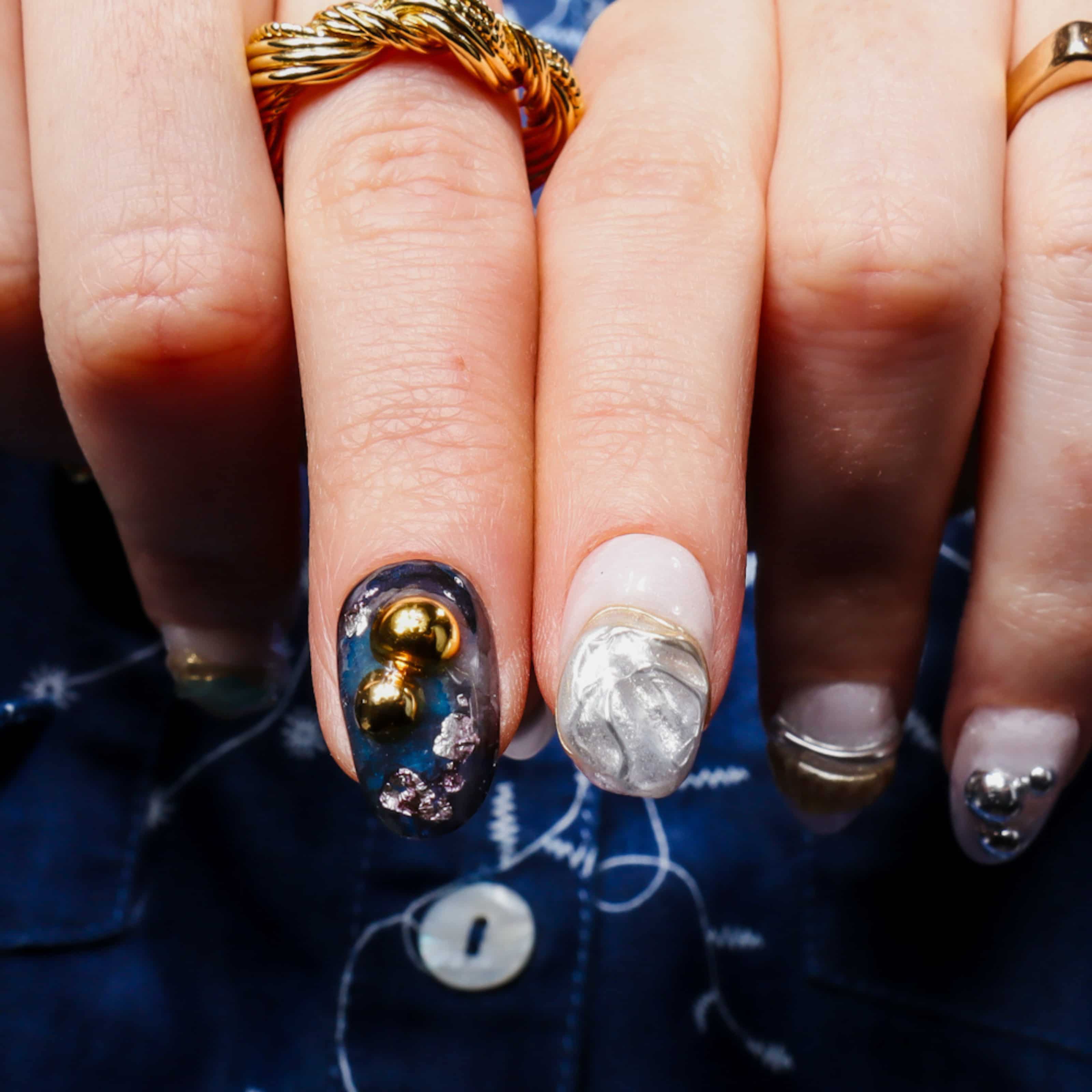 Maximalist nails. Reusable nail extensions. 