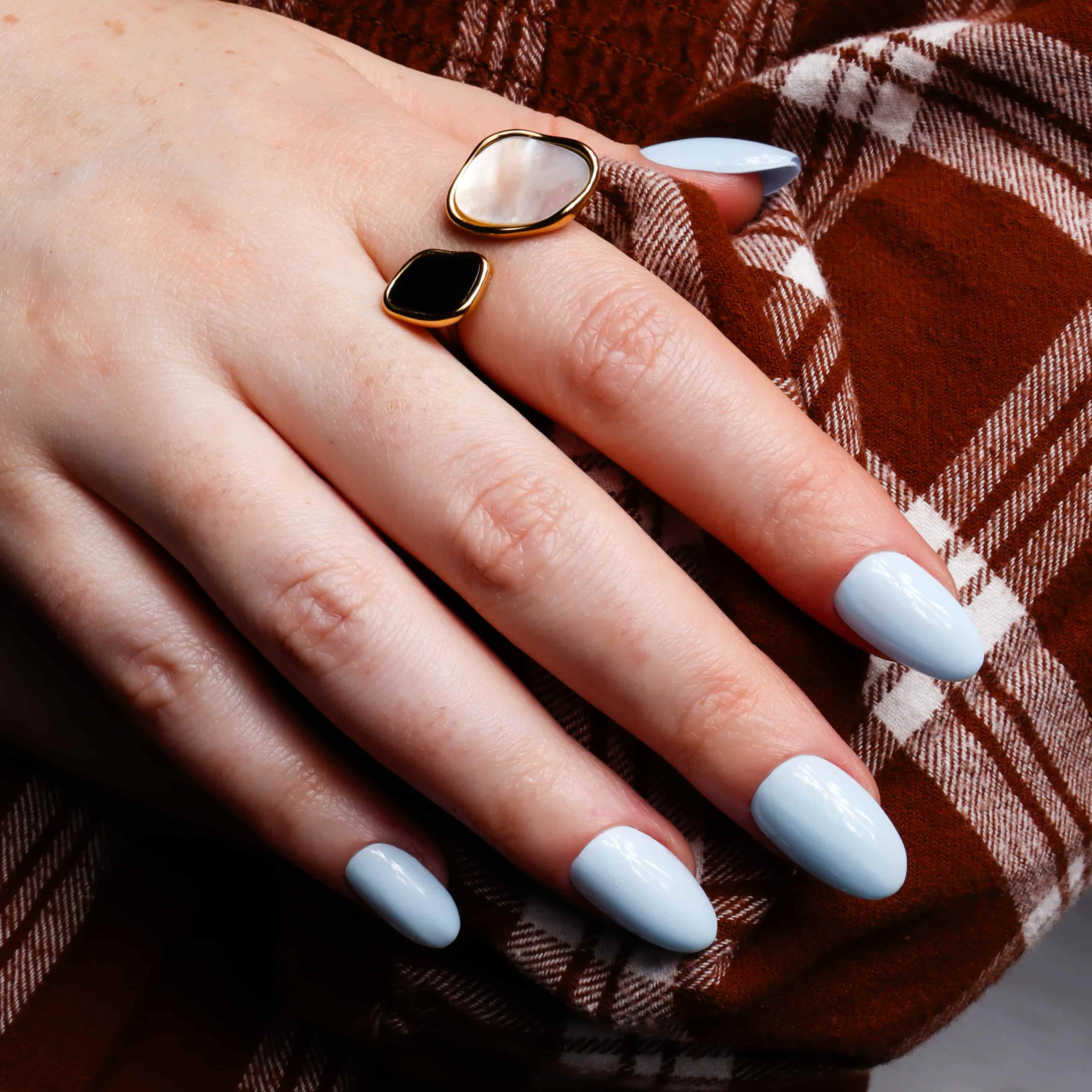 Sky blue nails. Light blue nails. Baby blue nails. Reusable nail extensions. 