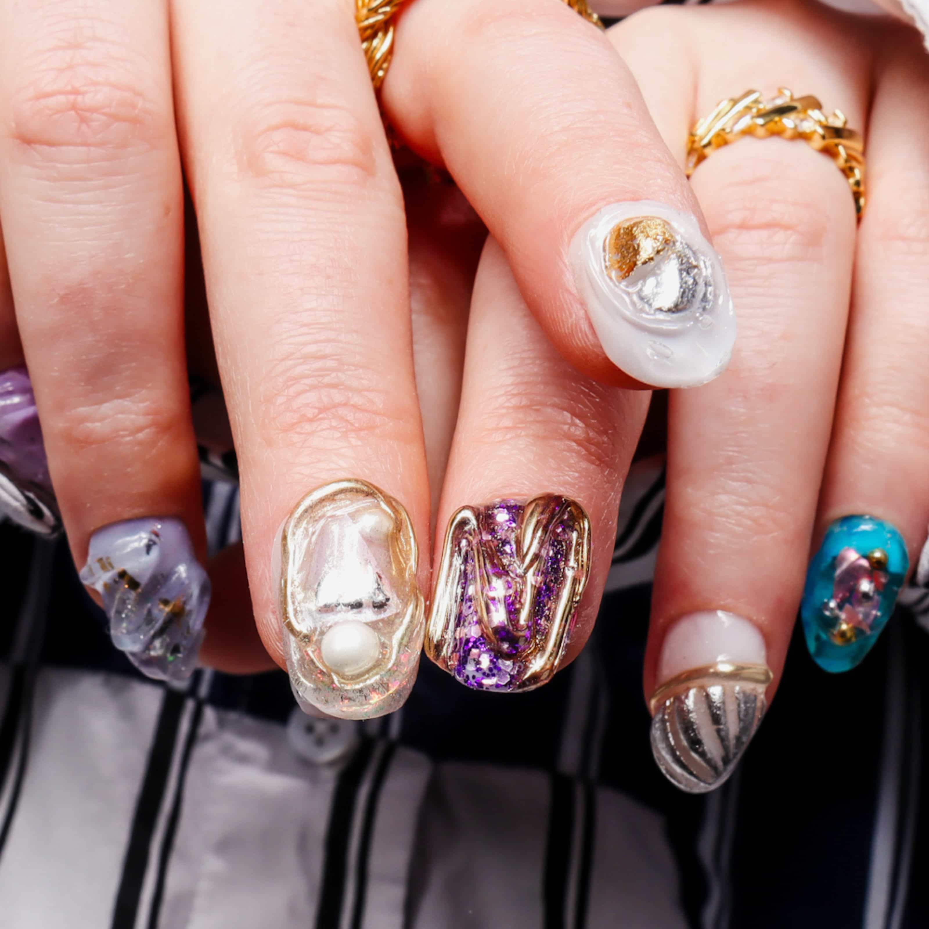 Maximalist nails. Reusable nail extensions. 