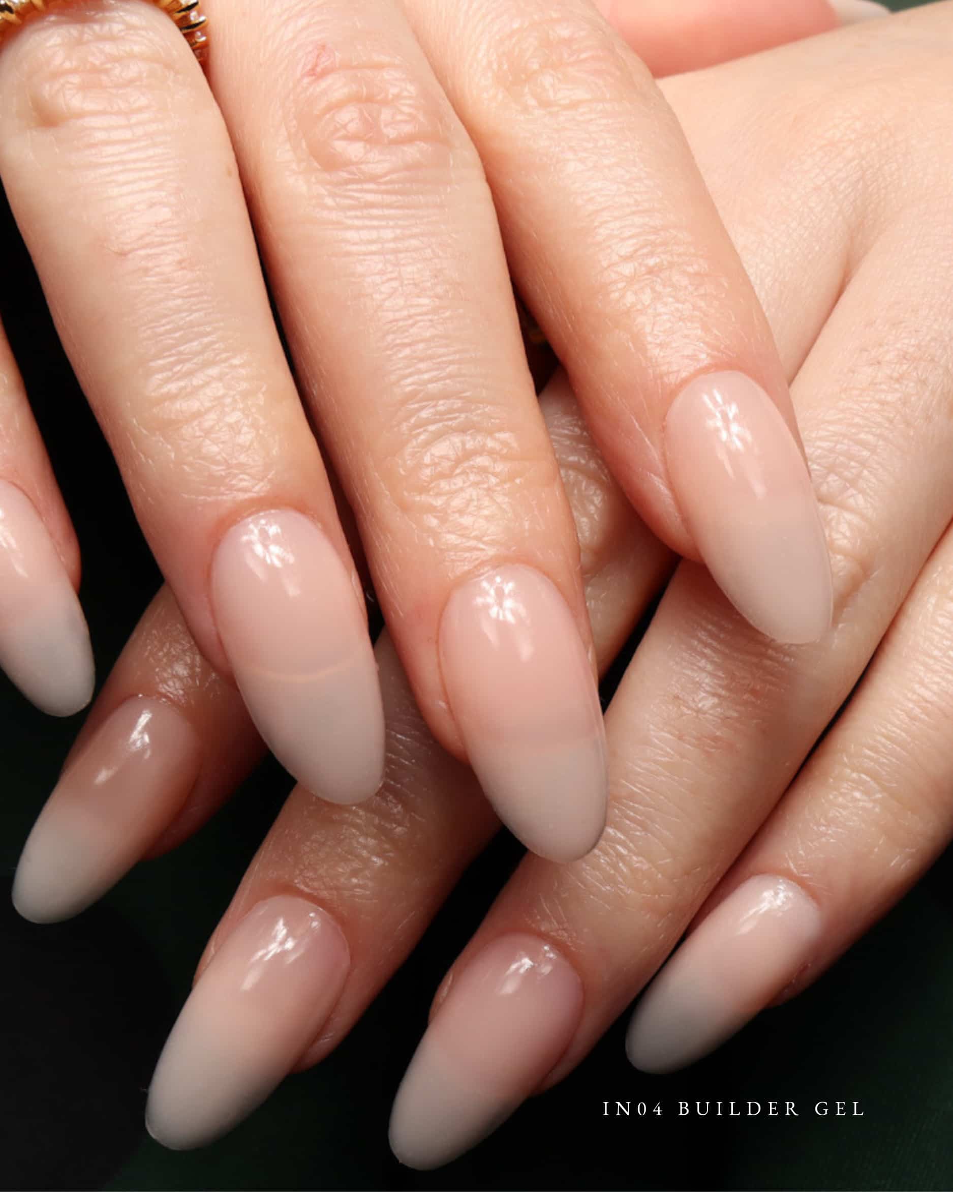 Clean girl manicure. Clean girl nails. Neutral nails. Minimalist nails. Reusable nail extensions. 