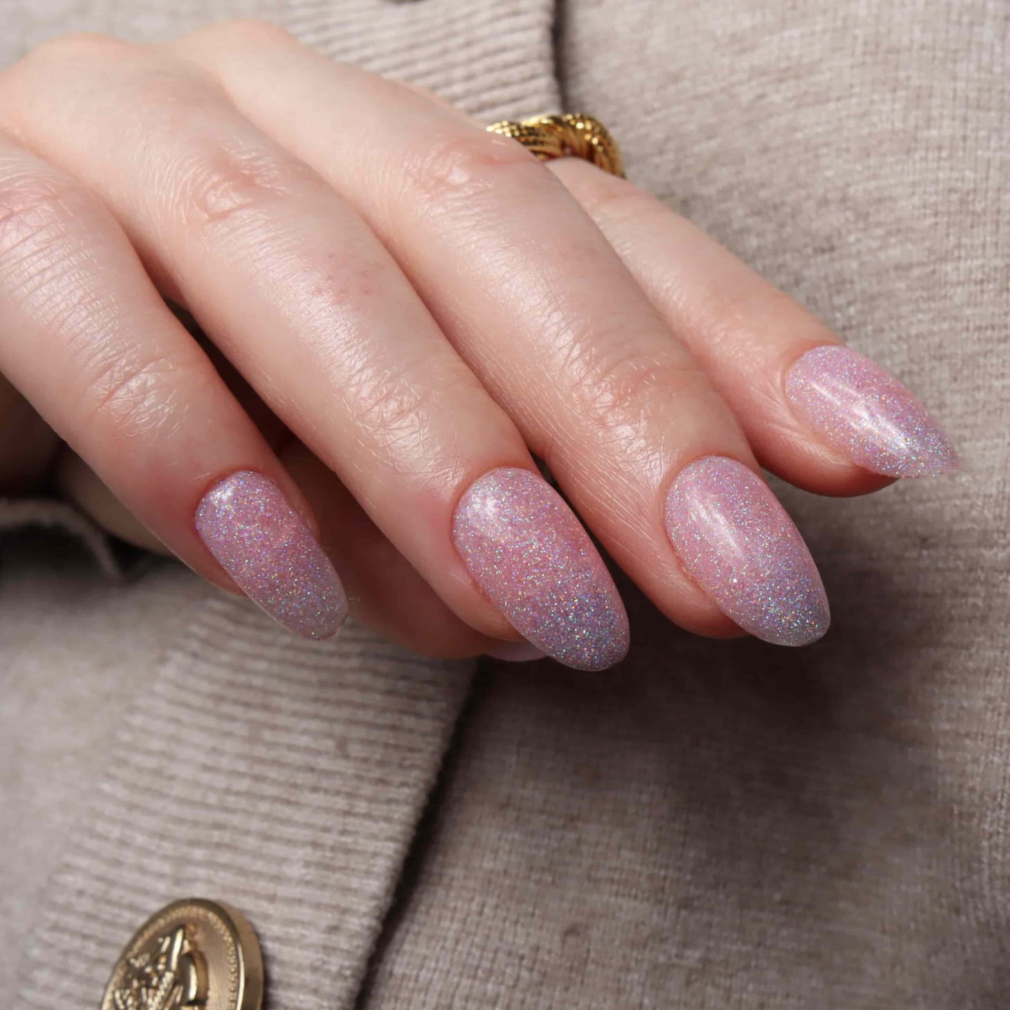Glitter nails. Encapsulated glitter. Reusable nail extensions. 