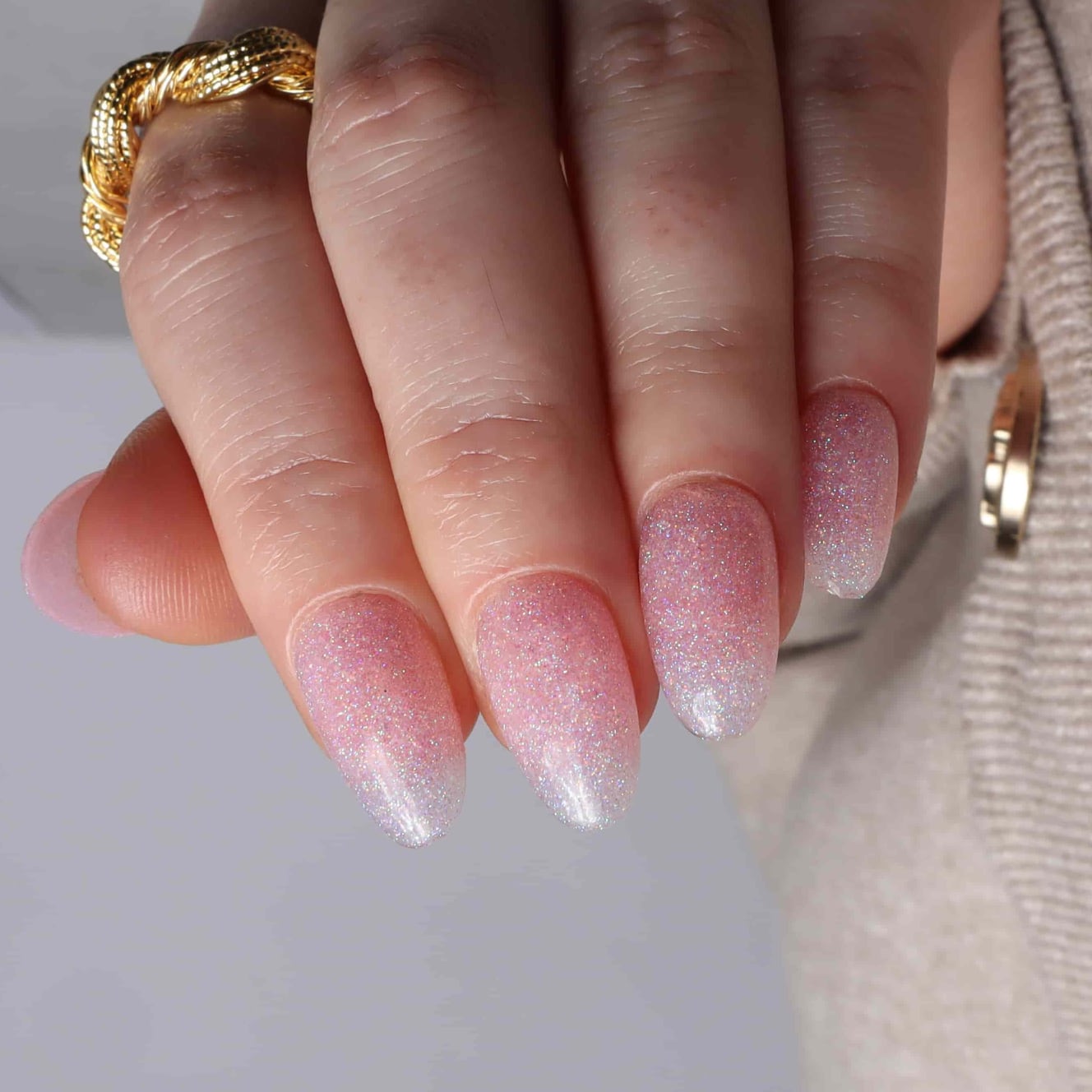Glitter nails. Encapsulated glitter. Reusable nail extensions. 